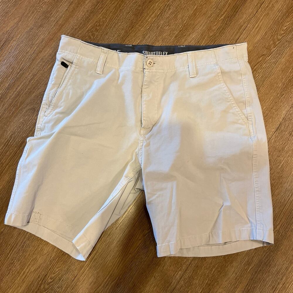Mens Dockers Sz 34 tan casual shorts